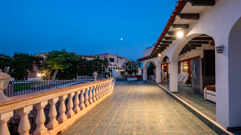 Foto 7f8a614a-bd6b-48ca-8ee2-92e94df6c8d7. Chalet oportunidad única en la ubicación más exclusiva de Palmanova! en Calvià