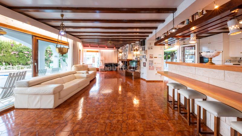 Foto ea97eb7a-6554-47ee-9da5-bfa5e856c678. Chalet oportunidad única en la ubicación más exclusiva de Palmanova! en Calvià