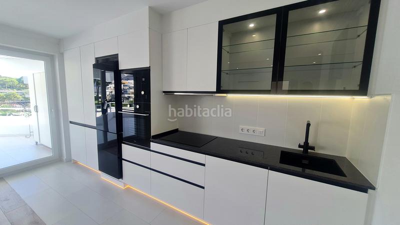 Foto fd2dbddb-42d9-4c2c-ad19-f0607e2ff202. Appartement avec piscine dans Cala Vinyes Calvià