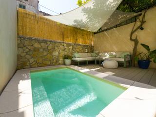 Casa aparellada a Sóller. Elegante casa de pueblo reformada en el corazón de sóller