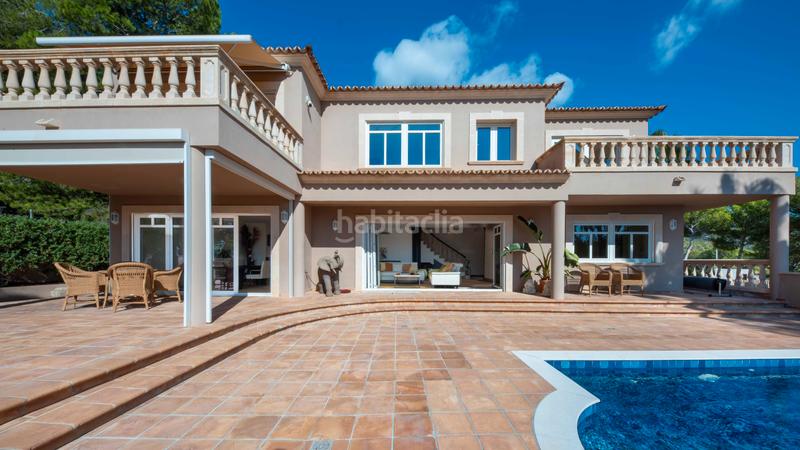 Foto a4e2ff46-b1d1-4851-956d-10e60bfe0ae8. Chalet con piscina in Peguera Calvià