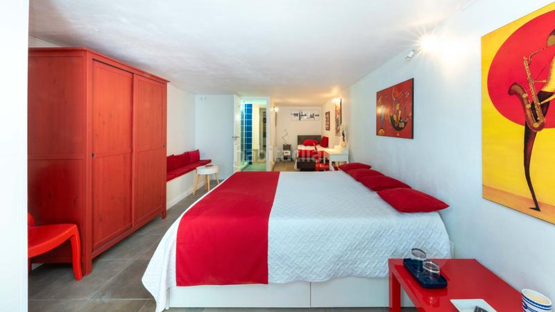 Foto 15db68fa-1f4f-4e3a-9aad-ade426060cc4. Xalet amb piscina a Cala Vinyes Calvià