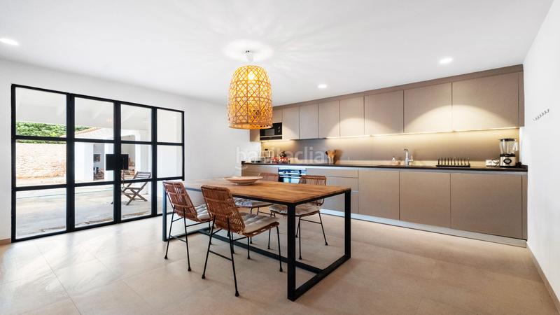 Foto f73d0336-a824-4ae9-9a2b-b2b7444a5206. Alquiler chalet en Cala Ratjada Capdepera