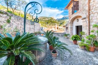 Towny house in Fornalutx. Propiedad histórica en el corazón del hermoso pueblo de fornalut