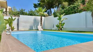 Chalet à Palmanova. Villa moderna con piscina privada en el suroeste de mallorca