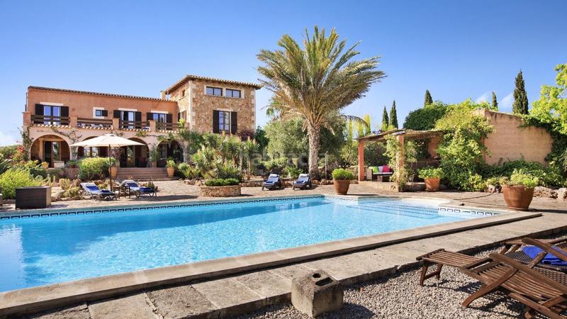 Foto c0f09a30-9a4c-45d3-a443-d0fe05e1bbac. Affitto casale con piscina in Campos