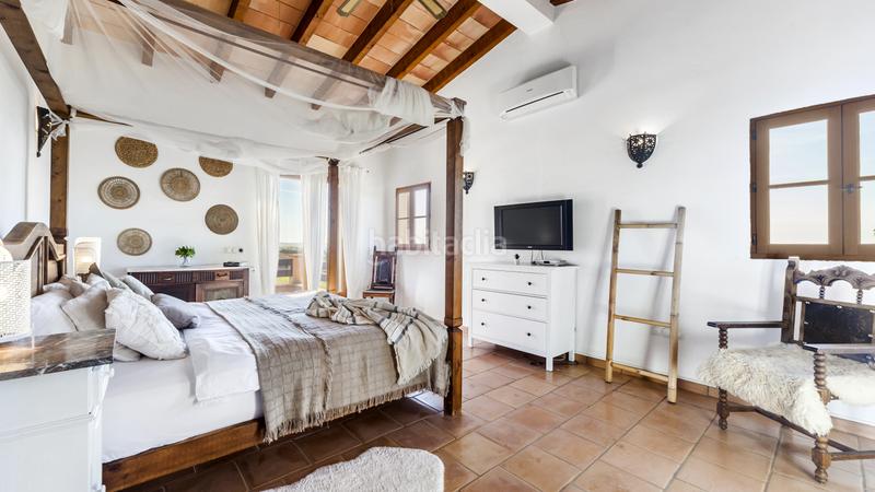 Foto ec6cdfb8-094c-46f2-b372-112e502429b9. Affitto casale con piscina in Campos