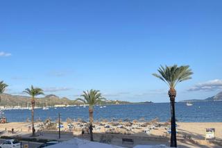 Apartamento en Port de Pollença. Exclusivo apartamento de lujo en primera línea del puerto de pol