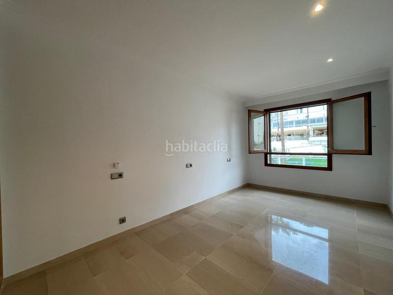 Foto 15ec04f9-9646-4611-8066-9c63b019ab9b. Rent apartment with pool in Porto Pi Palma de Mallorca