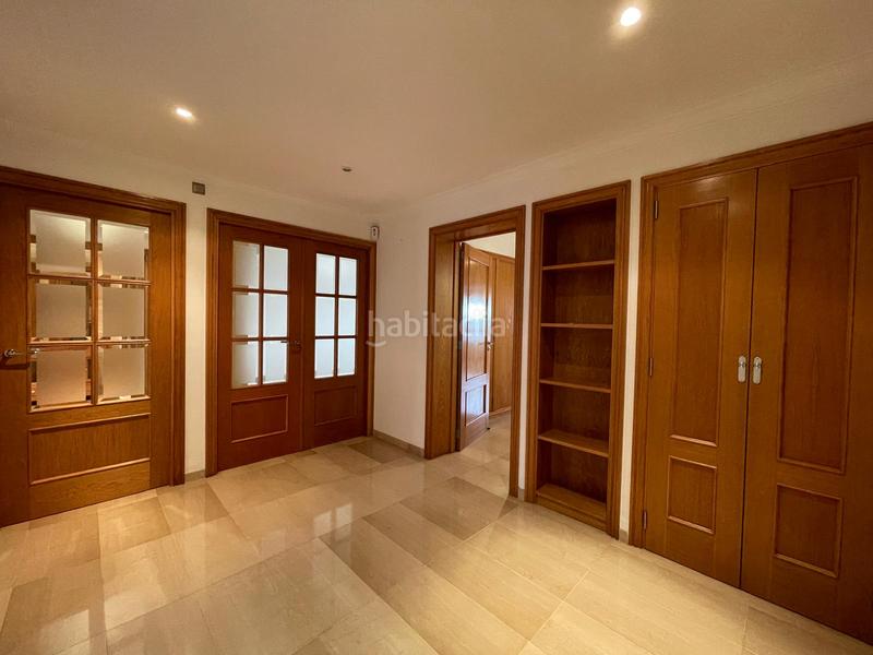 Foto e399f8a9-9bc9-4a6c-8496-eea7fb9ddfa5. Rent apartment with pool in Porto Pi Palma de Mallorca