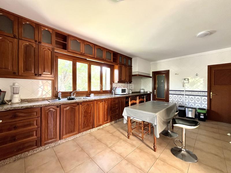 Foto 76395d21-4aae-411a-92b4-2945354a5545. Affitto casale con piscina in Alaró