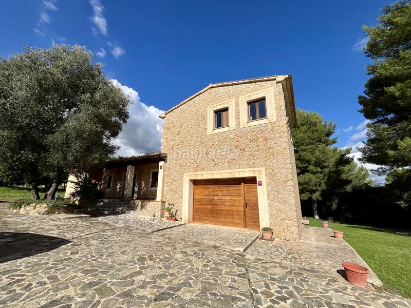 Foto bafe9d03-3926-4393-8fe7-f82028e82f61. Lloguer masia amb piscina a Alaró