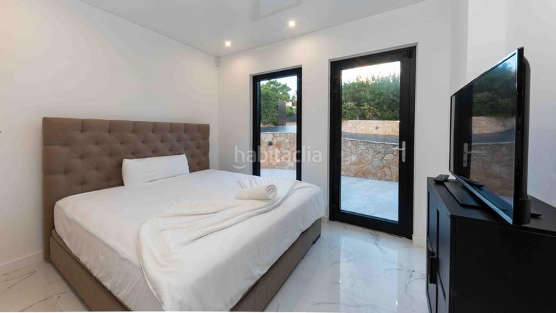 Foto d8c86d33-f2db-4cc2-95fc-3ba47dac7194. Lloguer xalet amb piscina a Santa Ponça Calvià