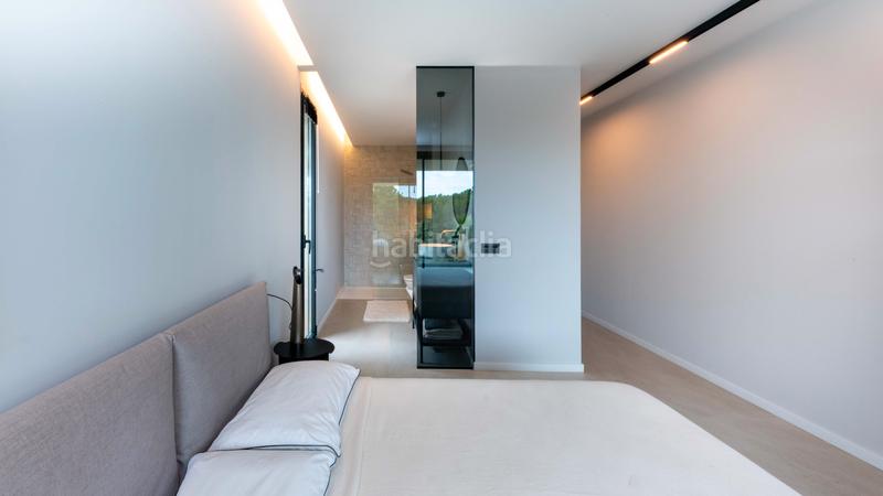 Foto c15f77ef-94ca-4b74-8d81-8a3ff3f0a98b. Casa aparellada amb piscina a El Toro Calvià