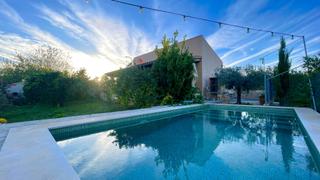 Rent Country house in Llubí