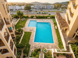 Appartement in Santa Pon�a. Exclusivo y espacioso apartamento en santa ponsa