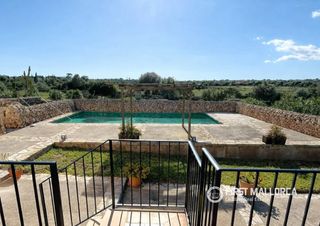 Rent Country house in Manacor Centre