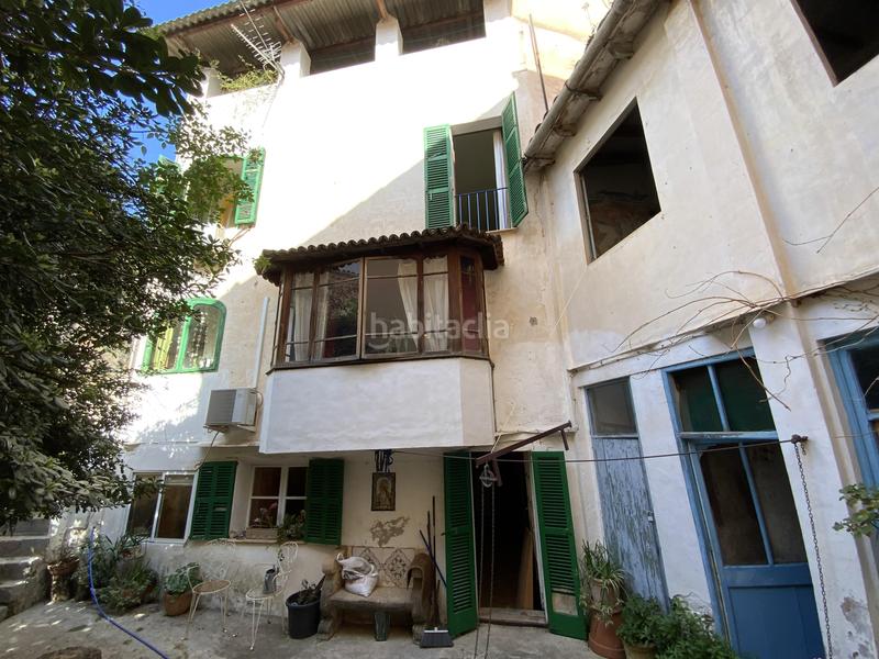 Foto f7c5199f-67d5-4056-a317-3329c3bbeba2. Casa aparellada a Sóller