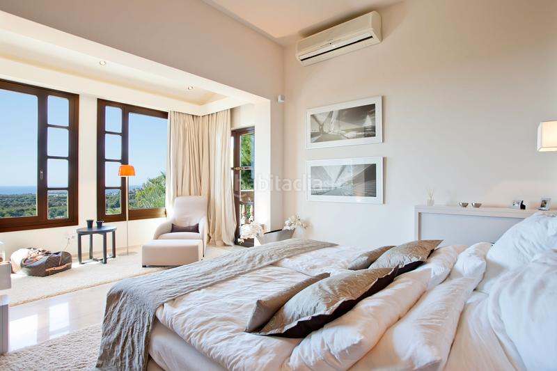 Foto dae27b52-fc57-4cc0-a04e-79c11862f067. Xalet amb piscina a Cas Català-Illetes Calvià