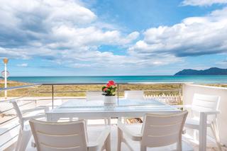 Xalet a Son Serra de Marina. Casa pareada en la primera línea del mar en son serra de marina