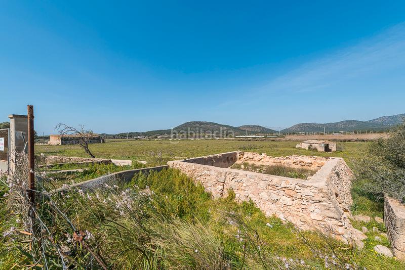 Foto 4f7d7a92-e90e-4ad1-b890-77b8f8cc5f3a. Finca rústica terreno rústico en venta 114.000 m en Magaluf clasificación sr4ath con finca existente en Calvià