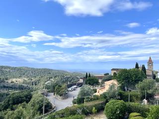 Chalet à Puigpunyent. Fabuloso chalet con vistas al mar para proyecto de renovación en