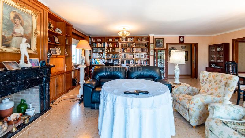 Foto b97b80c9-8534-4e64-8b5c-d0f877fb4085. Apartamento amplio apartamento con vistas al mar en Palmanova en Calvià