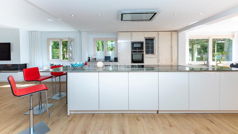 Foto 9939bacc-bc51-463f-a3f3-2f831ea34c30. Chalet avec piscine dans Santa Ponça Calvià