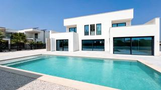 Xalet a Campos. Villa de nueva construcción en sá rápita