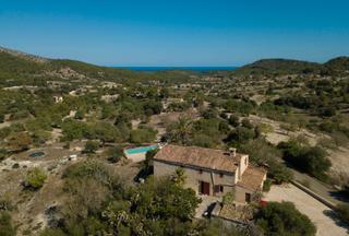 Casale in Manacor Centre. Finca histórica con vistas al mar en son macia