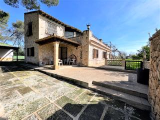 Mas à Sa Casa Blanca. Preciosa finca rustica mallorquina en palma