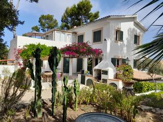 Casa aparellada a Santa Ponça. Villa de estilo mediterráneo en santa ponsa.