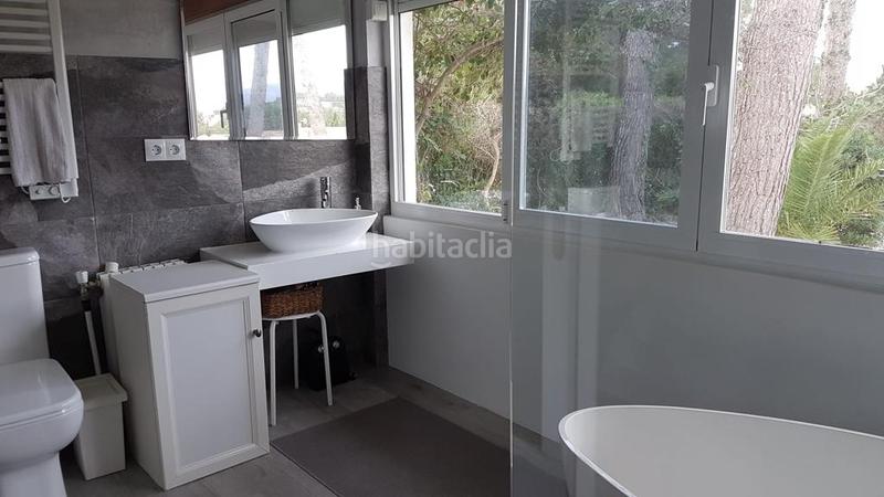 Foto ba335ca6-35d8-40ae-8cd6-07ec8983d19c. Casa pareada villa de estilo mediterráneo en santa ponsa. en Calvià