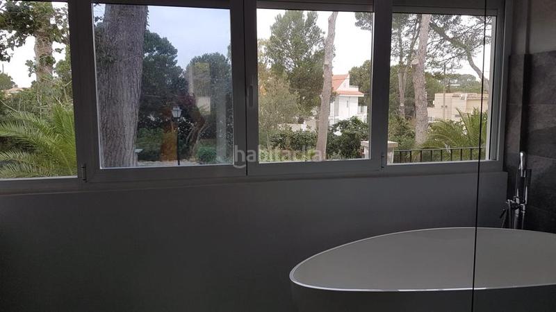 Foto e45e3df9-e196-4720-a52f-379ac3ae2d46. Casa pareada villa de estilo mediterráneo en santa ponsa. en Calvià