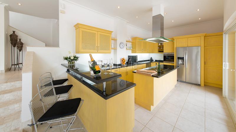 Foto fb00f0fa-93fa-49f4-8683-f6ccf01fbe69. Rent chalet with pool in Santa Ponça Calvià