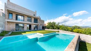 Casa aparellada a Campanet. Espectacular adosado en venta en campanet
