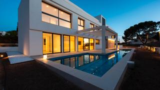 Chalet in Son Verí. Villa de diseño en son verí