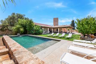 Rent Country house in Sencelles