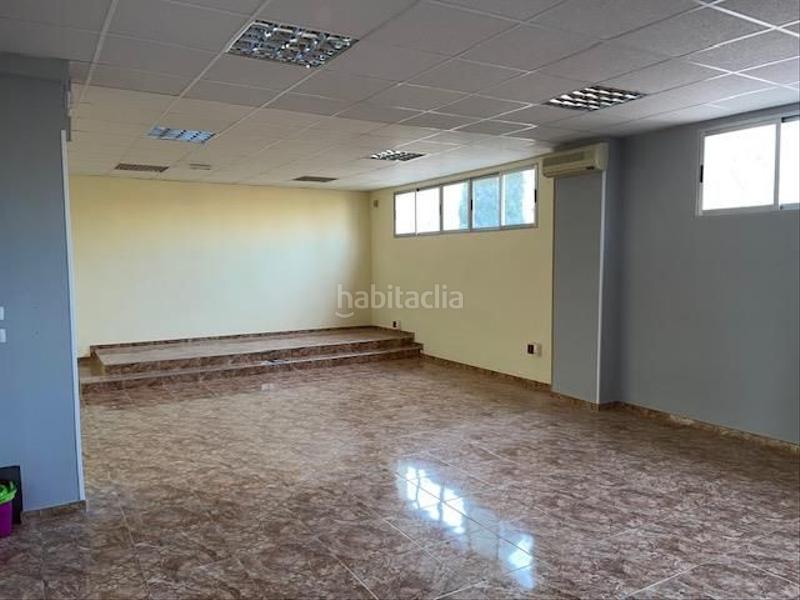 Foto 988e0d9d-ad8e-45c0-aae6-cd4fc0e402af. Büro in Rafalafena Castellón de la Plana