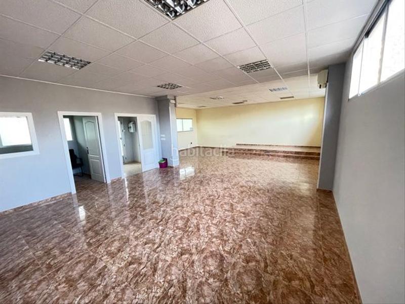 Foto dc3a6987-ae71-475d-a1e8-b3382e2405b9. Büro in Rafalafena Castellón de la Plana