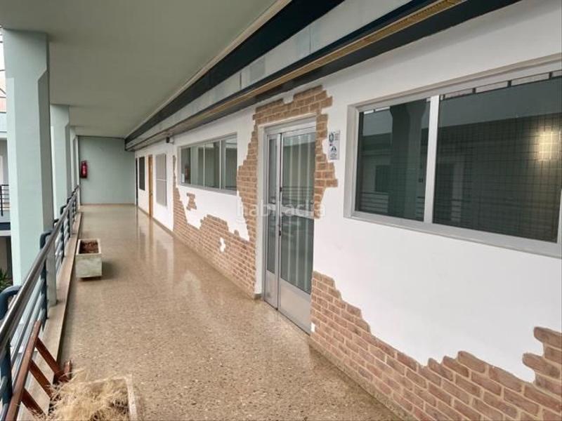 Foto d6216370-39b2-4ffd-bf1b-1c99497f957c. Office space in Rafalafena Castellón de la Plana