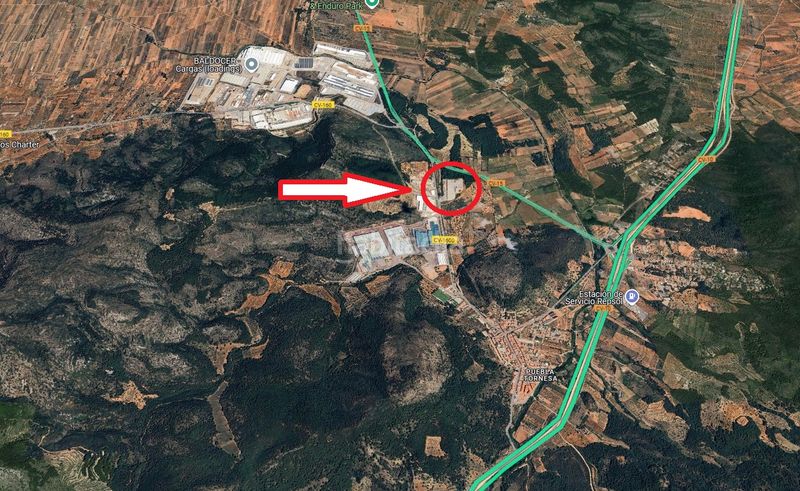 Foto a9151017-a904-43d0-8377-f11a72ac7107. Nau industrial a Pobla Tornesa (la)