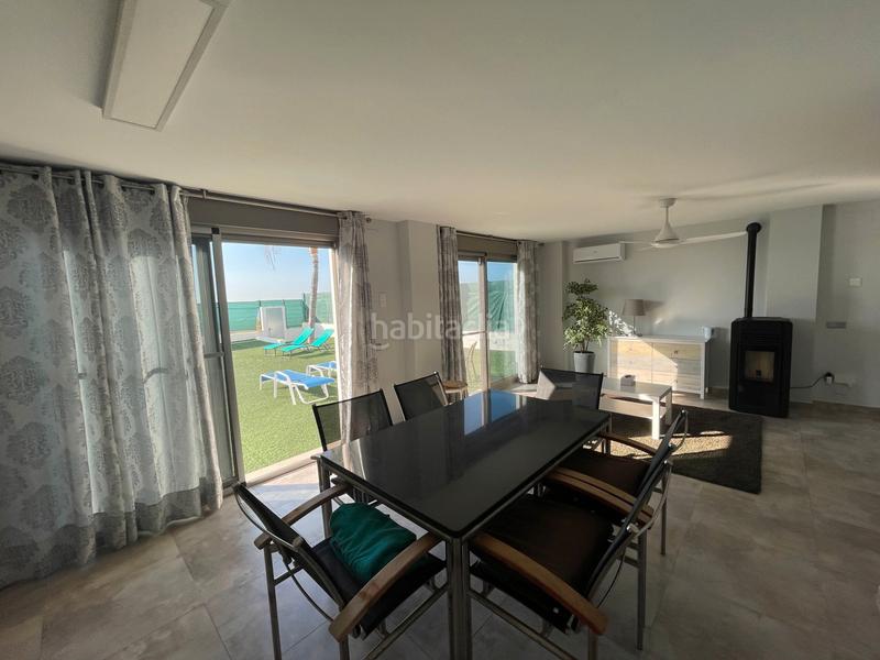 Foto 2452ba1d-6ea8-4c1c-9099-447f7718552d. Chalet avec cheminée parking piscine dans Playa Burriana