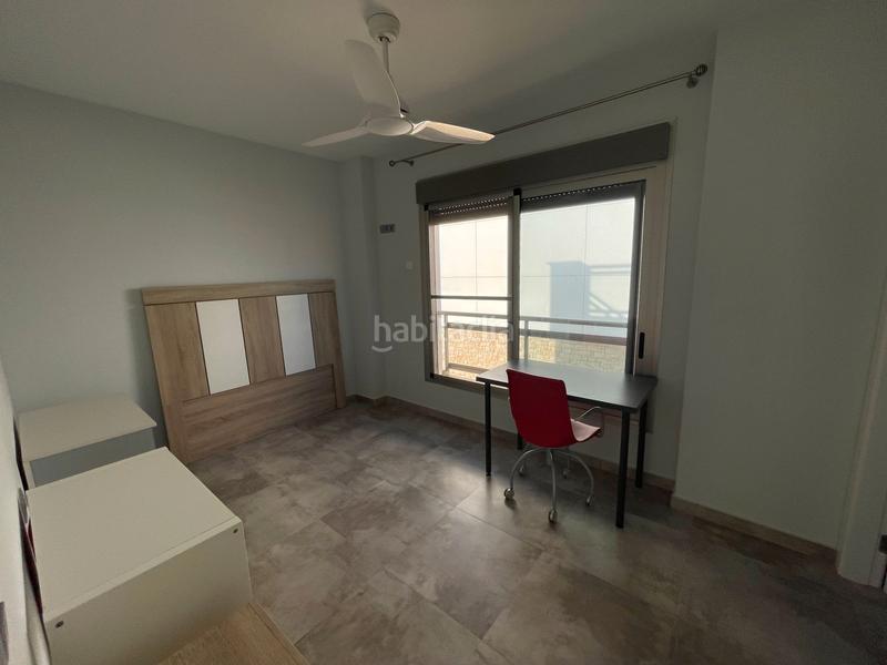 Foto 25ba50f2-11f4-4889-95d6-a281f4dfa2e5. Chalet avec cheminée parking piscine dans Playa Burriana