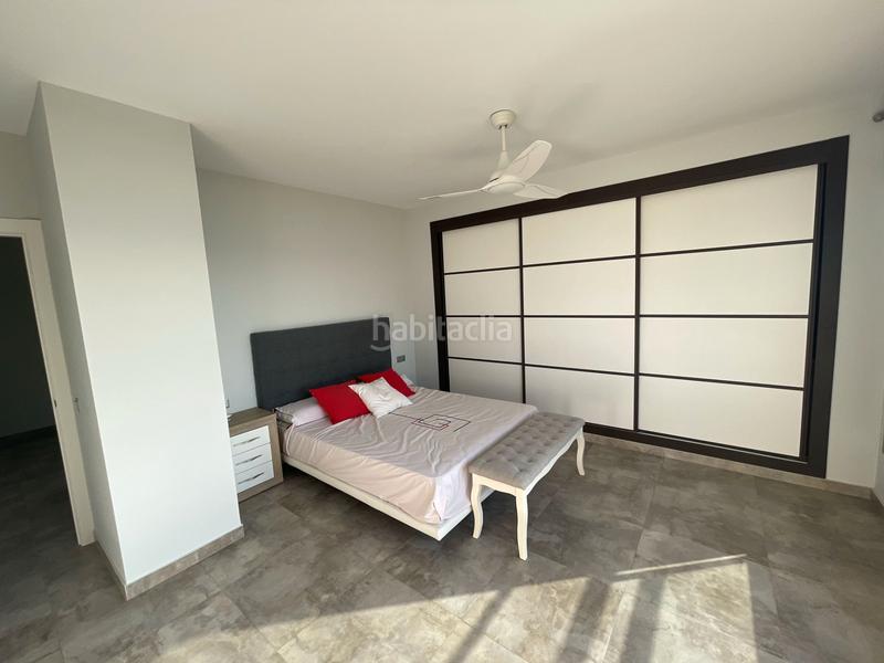 Foto 25d935fa-627e-46f0-9862-39dc5ca6e5c8. Chalet avec cheminée parking piscine dans Playa Burriana