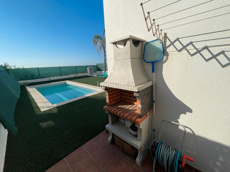 Foto 4075daea-dd35-42fe-852d-8233bc0bf797. Chalet avec cheminée parking piscine dans Playa Burriana