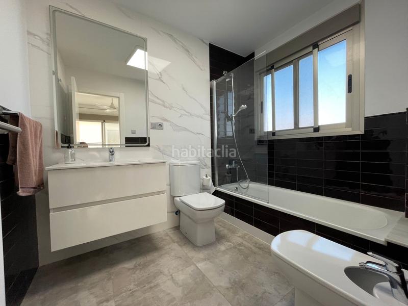 Foto 55c8f138-4980-4ec2-b127-696733605de9. Chalet avec cheminée parking piscine dans Playa Burriana