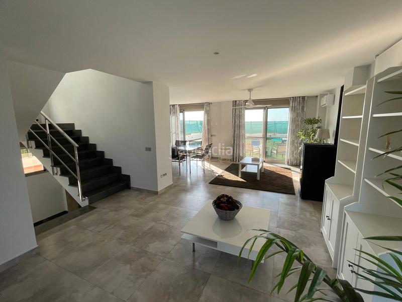 Foto 619519d7-83ee-420f-aced-6217ee9651f7. Chalet avec cheminée parking piscine dans Playa Burriana