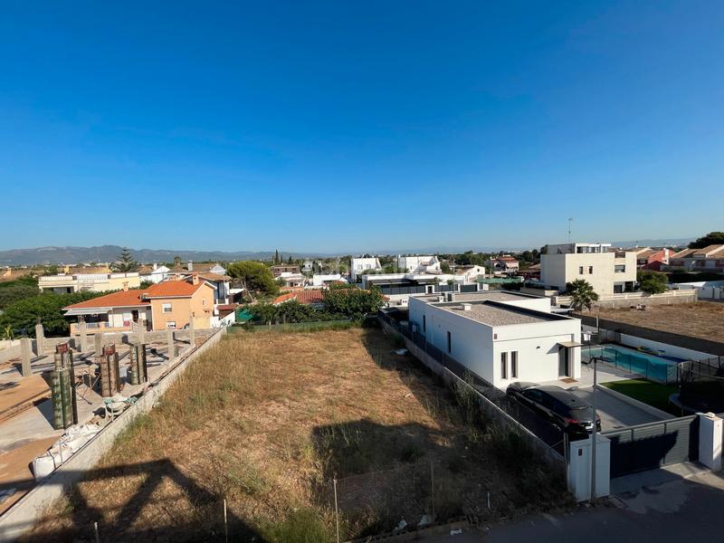 Foto 69ff7a5a-97aa-4680-aab0-0e17bf534205. Chalet avec cheminée parking piscine dans Playa Burriana