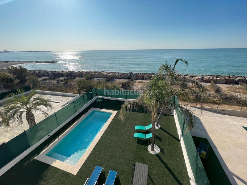 Foto 8bb89a02-2b7b-4c57-8586-f2e51e59cf64. Chalet avec cheminée parking piscine dans Playa Burriana